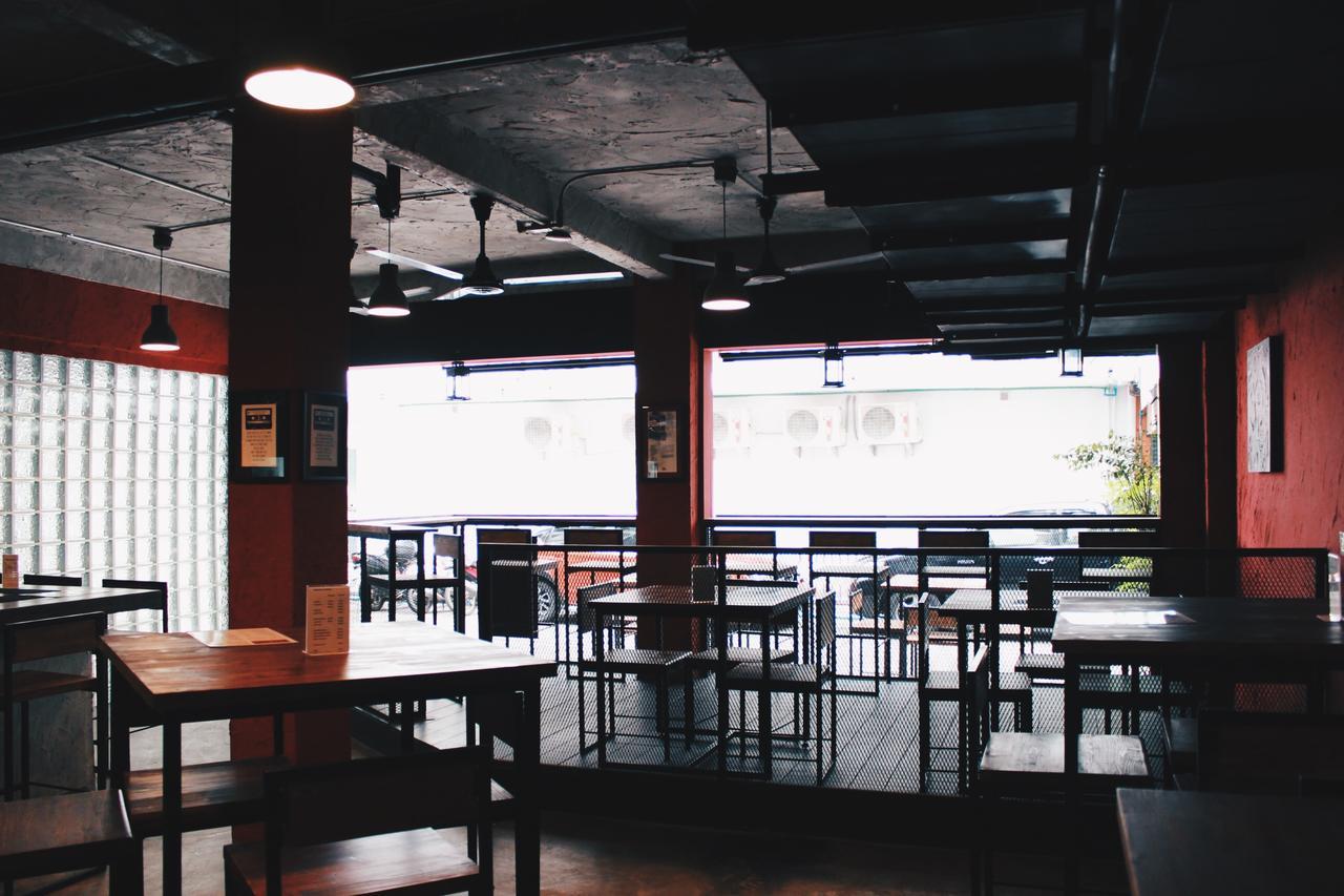 Henry'S Hotel & Gastropub Bangkok Exterior foto